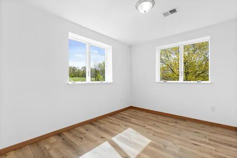 8304 180th Street W Faribault MN 55021