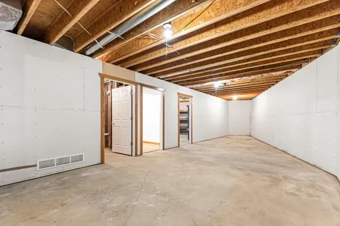 8304 180th Street W Faribault MN 55021