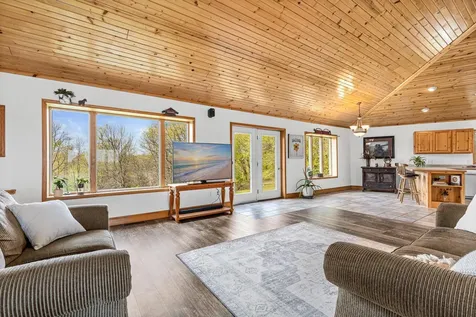 8304 180th Street W Faribault MN 55021
