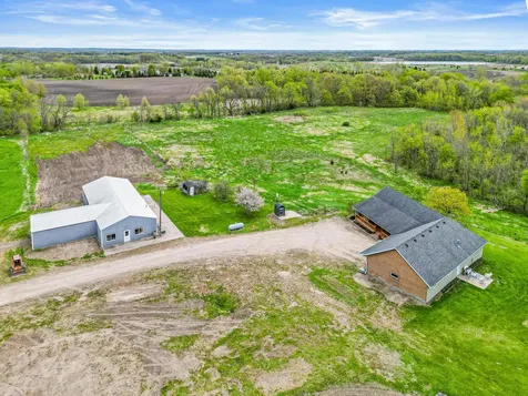 8304 180th Street W Faribault MN 55021