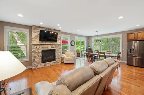 3335 Victoria Street N Shoreview MN 55126