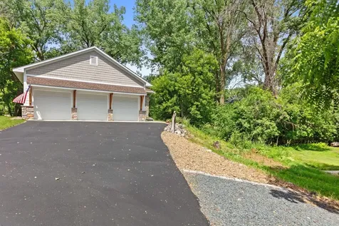 3335 Victoria Street N Shoreview MN 55126