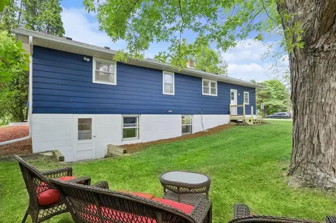 4965 Main Street E Maple Plain MN 55359