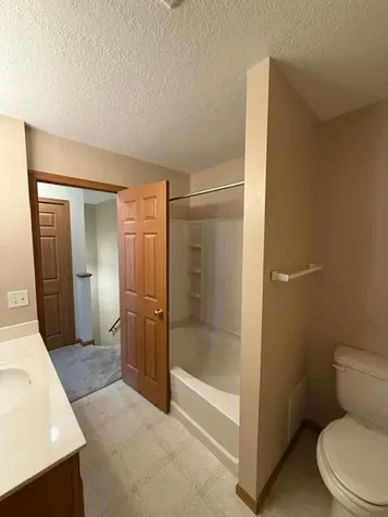 6886 Meadow Grass Lane S Cottage Grove MN 55016