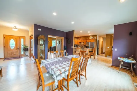 969 32nd Street S Moorhead MN 56560