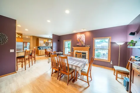 969 32nd Street S Moorhead MN 56560