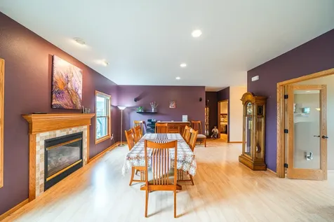 969 32nd Street S Moorhead MN 56560