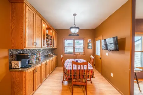 969 32nd Street S Moorhead MN 56560