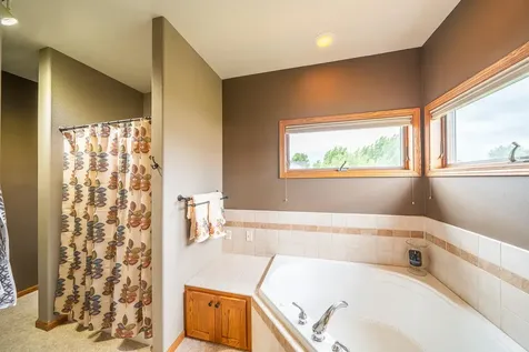 969 32nd Street S Moorhead MN 56560
