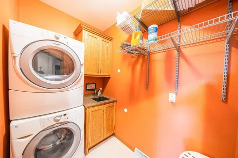 969 32nd Street S Moorhead MN 56560