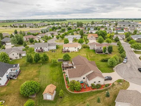 969 32nd Street S Moorhead MN 56560