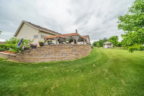 969 32nd Street S Moorhead MN 56560