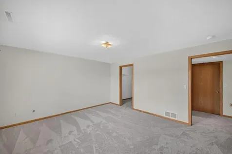 4514 Meadow Lakes Drive NW Rochester MN 55901