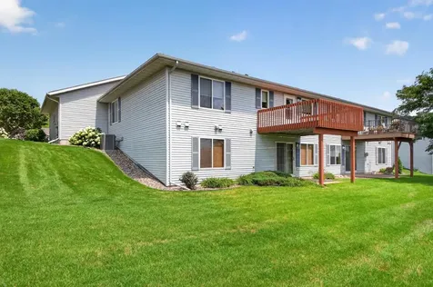 4514 Meadow Lakes Drive NW Rochester MN 55901