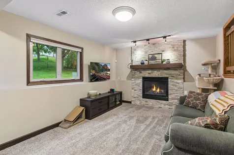 9704 172nd Street W Lakeville MN 55044
