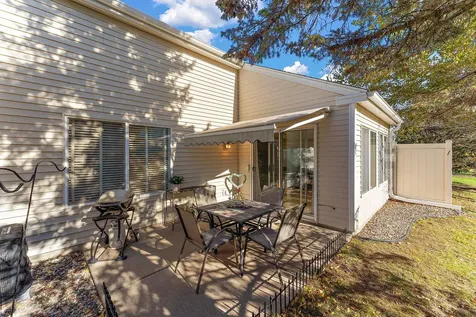 7556 Ojibway Park Bay Woodbury MN 55125
