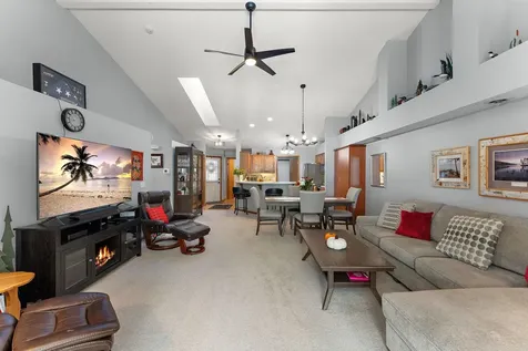 7556 Ojibway Park Bay Woodbury MN 55125