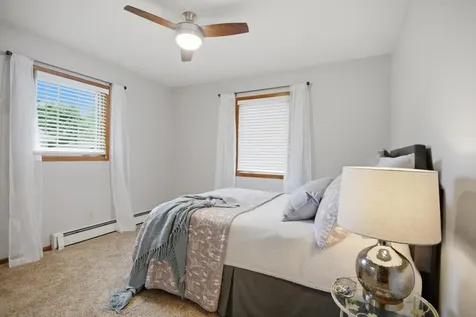 323 7th Street SW Eyota MN 55934