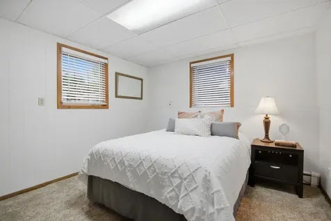 323 7th Street SW Eyota MN 55934