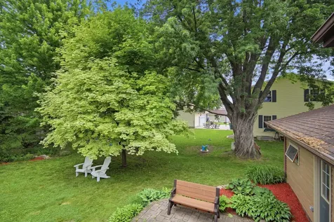 323 7th Street SW Eyota MN 55934