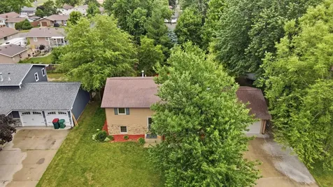 323 7th Street SW Eyota MN 55934