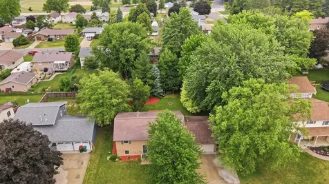 323 7th Street SW Eyota MN 55934