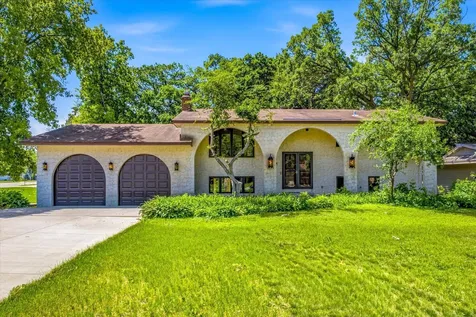 316 Colleen Avenue Shoreview MN 55126