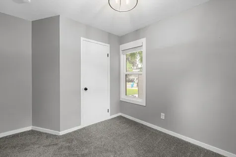 130 16th Street NE Owatonna MN 55060