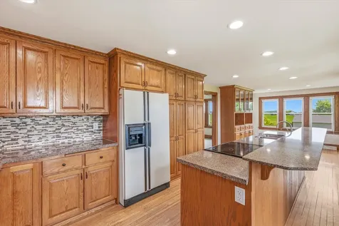 4475 409th Avenue NW Braham MN 55006