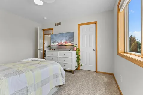 22486 Cantrel Way Farmington MN 55024
