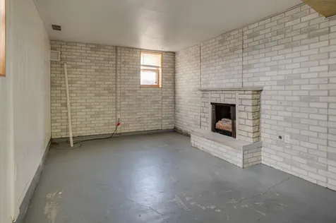 614 16th Street N Moorhead MN 56560