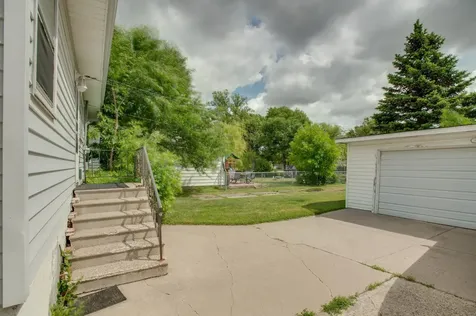 614 16th Street N Moorhead MN 56560