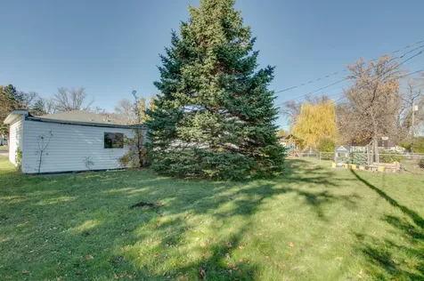 614 16th Street N Moorhead MN 56560