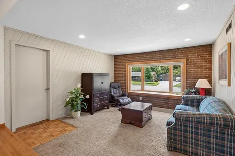 11201 Washburn Avenue S Bloomington MN 55431