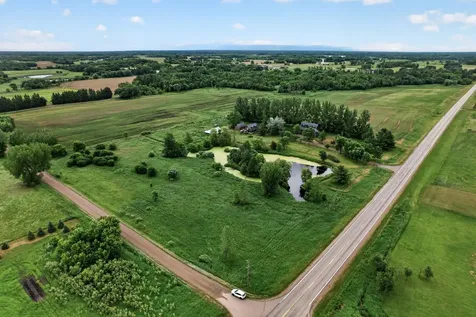 39645 Palm Street NW Stanchfield MN 55080