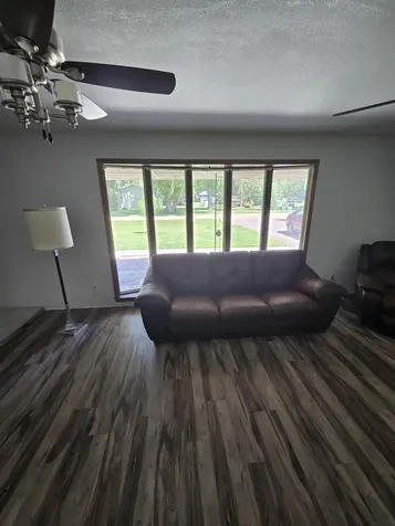 427 Lori Lane Litchfield MN 55355