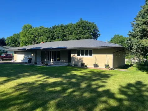 427 Lori Lane Litchfield MN 55355