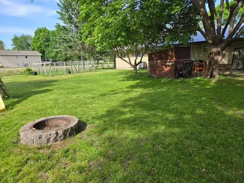 427 Lori Lane Litchfield MN 55355