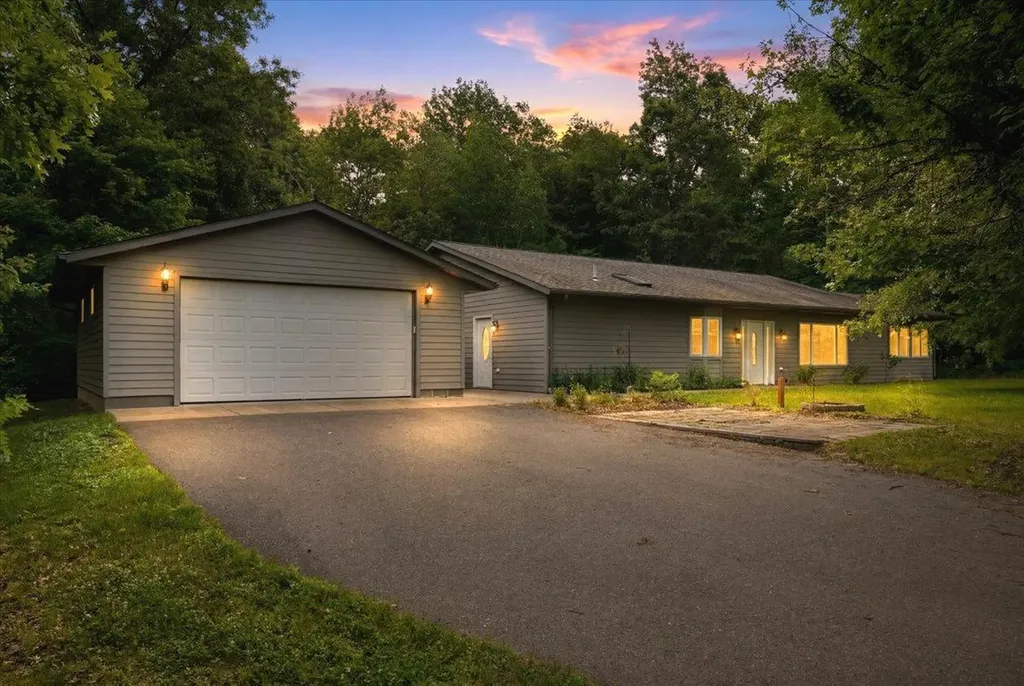 25119 Shady Oaks Lane Siren WI 54872