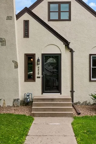 4429 Knox Avenue N Minneapolis MN 55412
