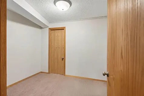 4429 Knox Avenue N Minneapolis MN 55412