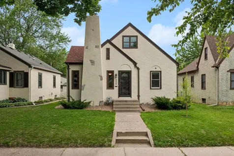 4429 Knox Avenue N Minneapolis MN 55412