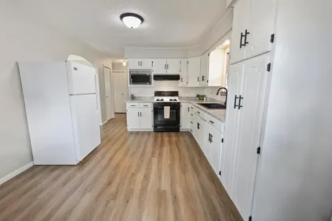 10440 115th Street NE Foley MN 56329