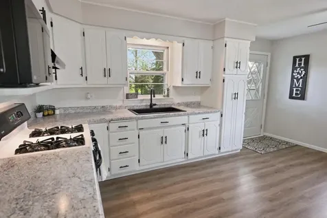 10440 115th Street NE Foley MN 56329