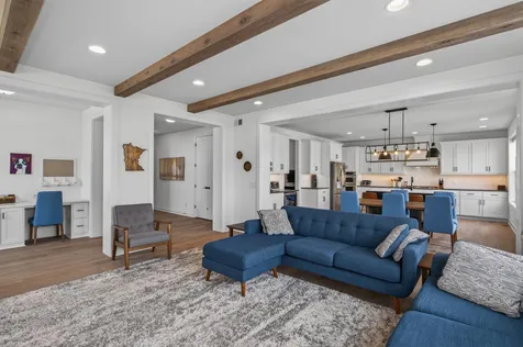 6432 Red Cedar Drive Chaska MN 55318
