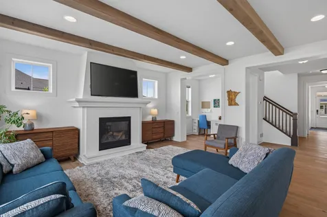 6432 Red Cedar Drive Chaska MN 55318