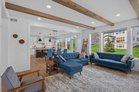 6432 Red Cedar Drive Chaska MN 55318