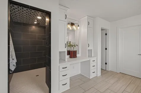 6432 Red Cedar Drive Chaska MN 55318