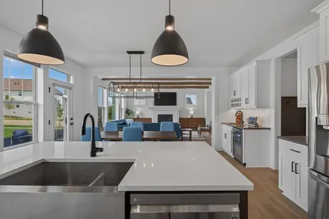 6432 Red Cedar Drive Chaska MN 55318
