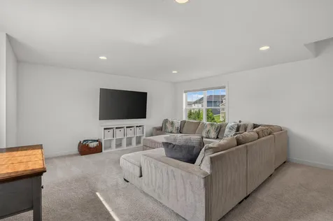 6432 Red Cedar Drive Chaska MN 55318